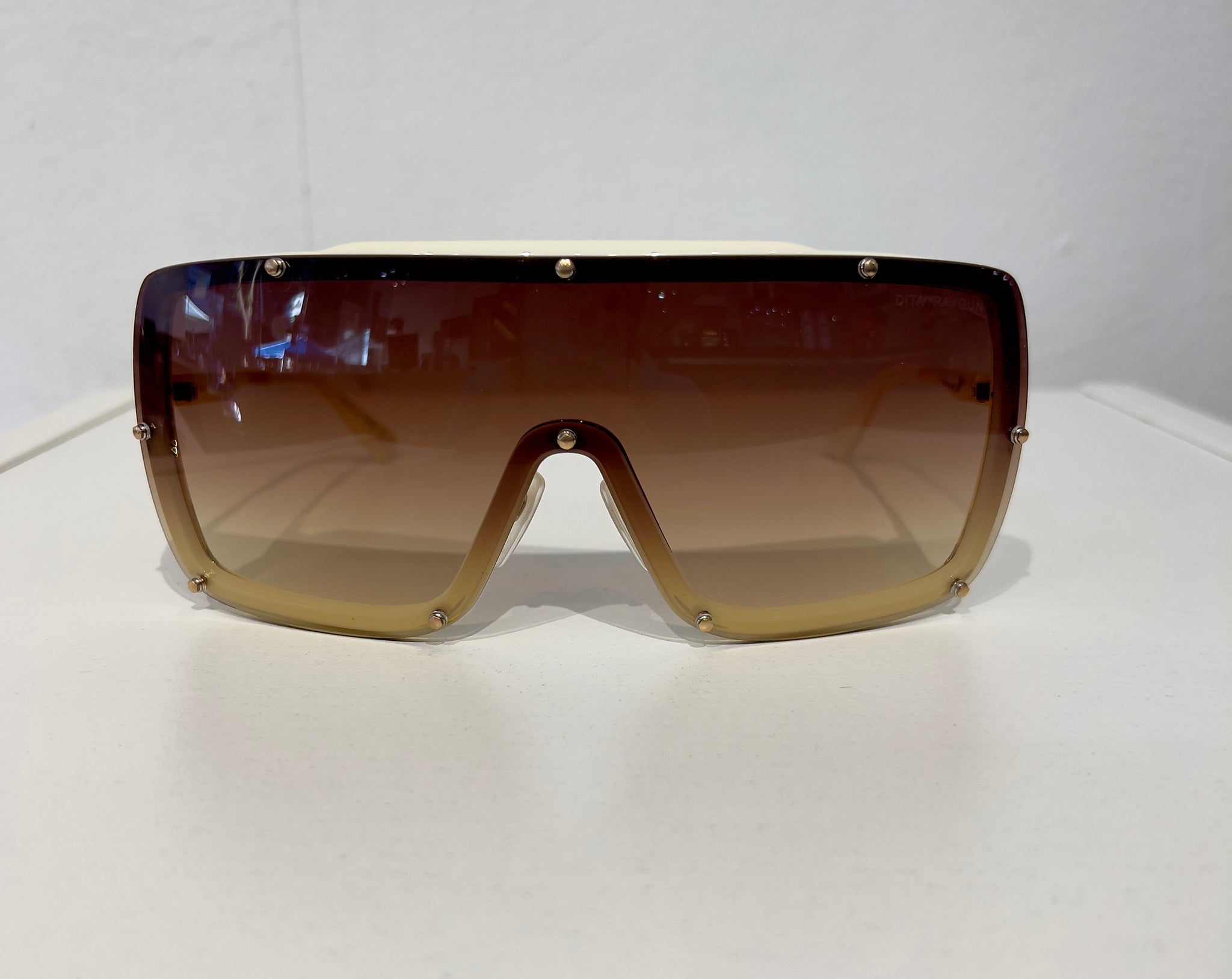 DITA RAYGUN – Eyechic display picture 2